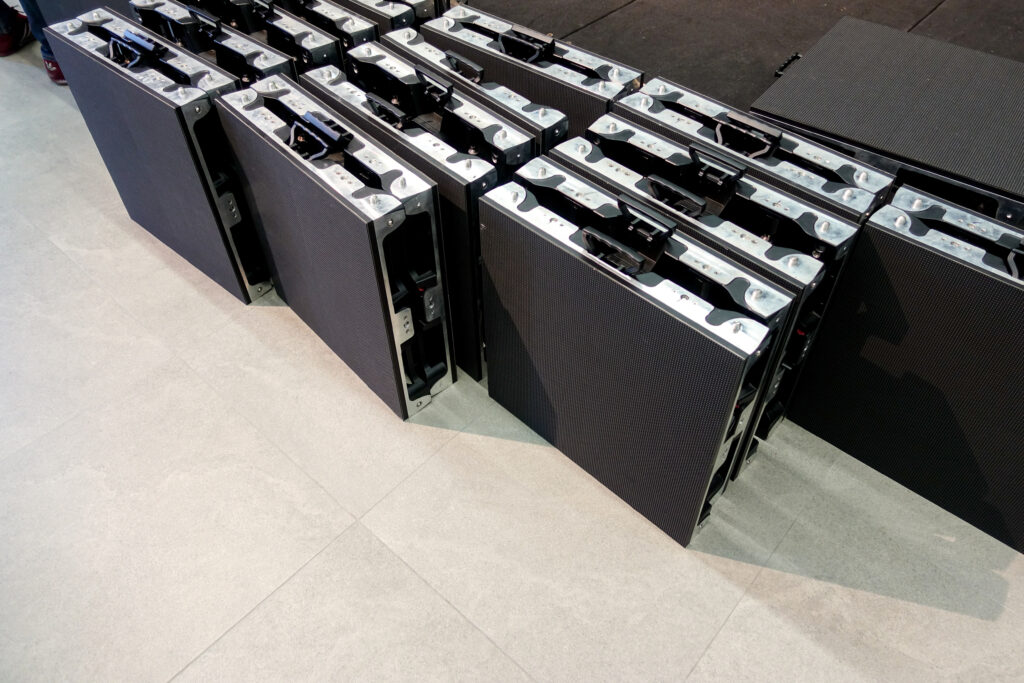 LED video wall thickness